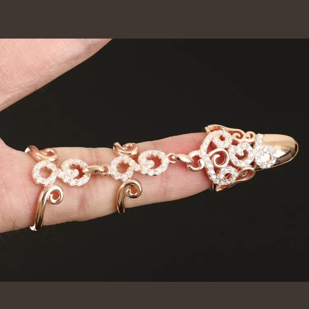 Beautiful white sapphire gold swirl 3 knuckle cuff - Picture 5 of 6